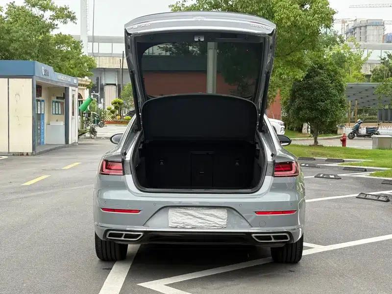 Volkswagen CC 2023 380TSI Striking Edition — миниатюра 7