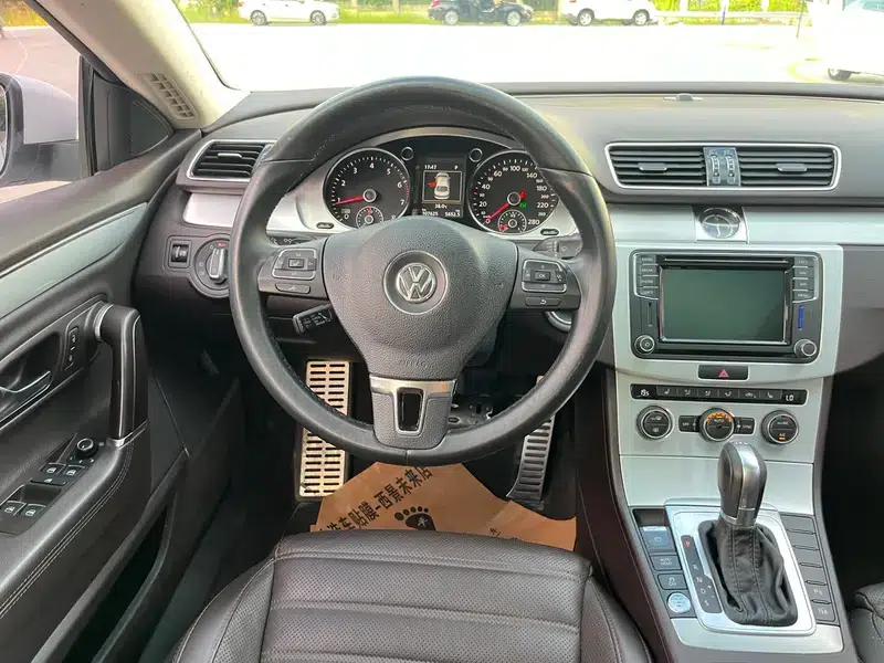 Volkswagen CC 2018 1.8TSI Luxury — миниатюра 15