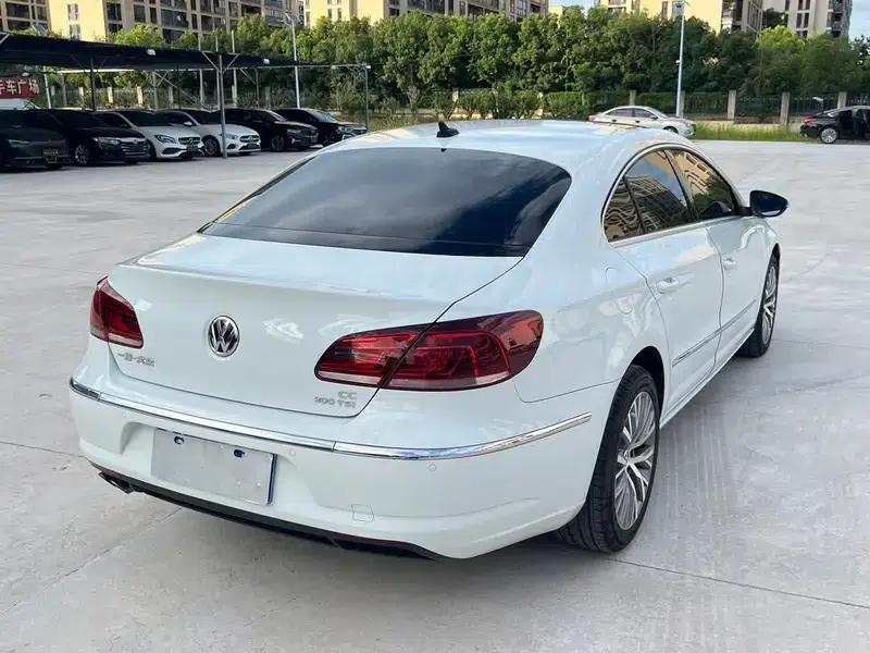 Volkswagen CC 2018 1.8TSI Luxury — миниатюра 6