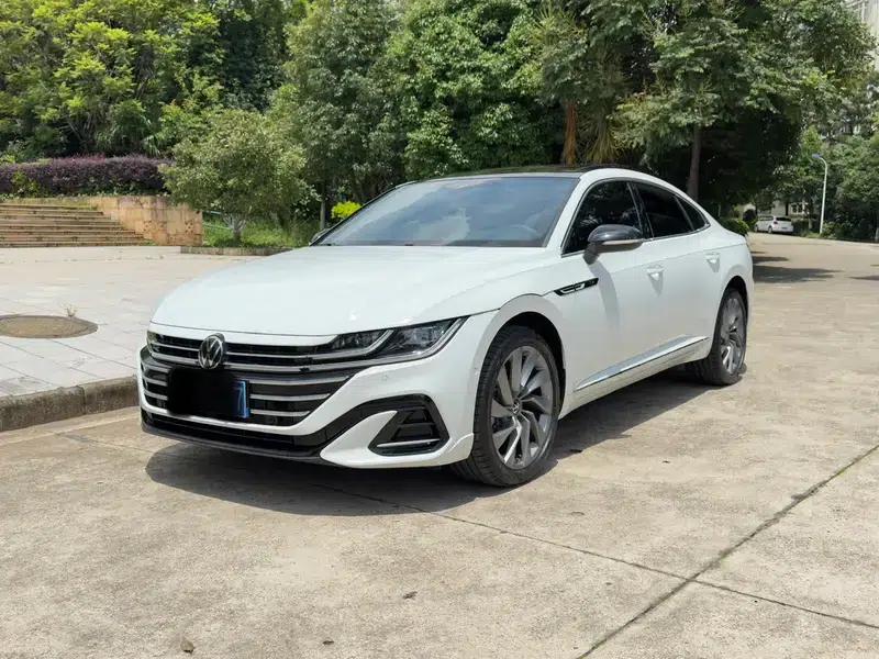 Volkswagen CC 2025 380TSI - Eye-Catching Edition — миниатюра 1