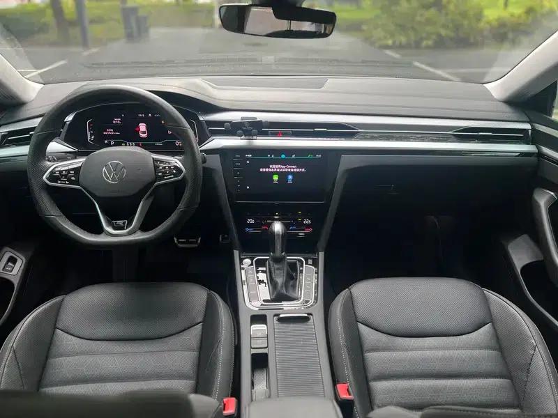 Volkswagen CC 2023 380TSI Striking Edition — миниатюра 7