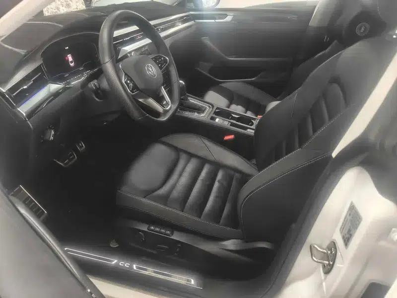 Volkswagen CC 2021 380TSI Striking Edition 30th Anniversary Edition — миниатюра 9