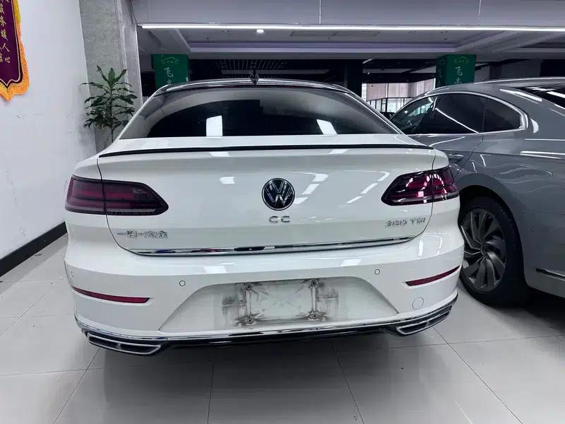 Volkswagen CC 2023 380TSI Brilliant Edition — миниатюра 5