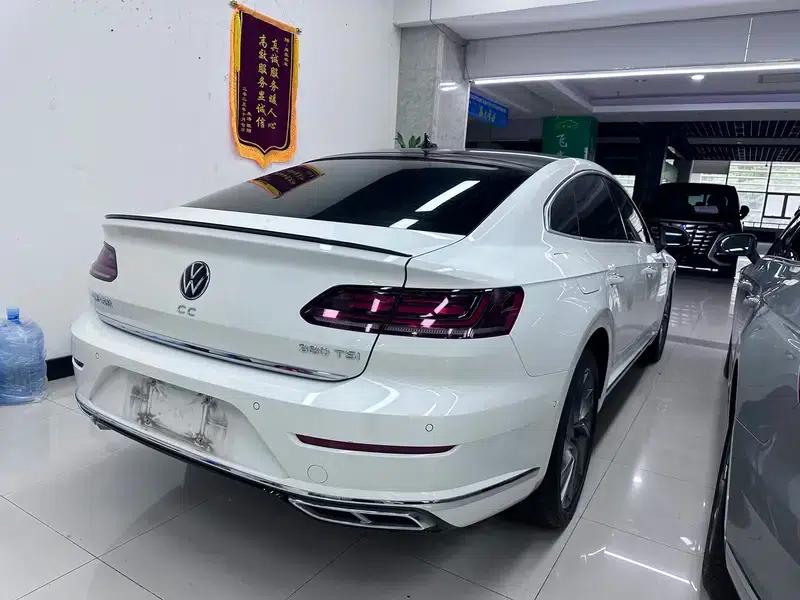Volkswagen CC 2023 380TSI Brilliant Edition — миниатюра 6