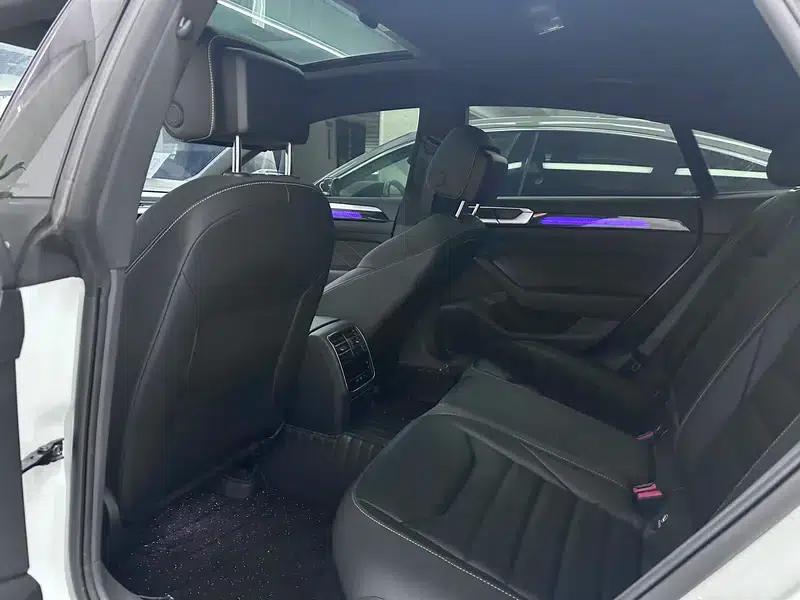 Volkswagen CC 2023 380TSI Brilliant Edition — миниатюра 9