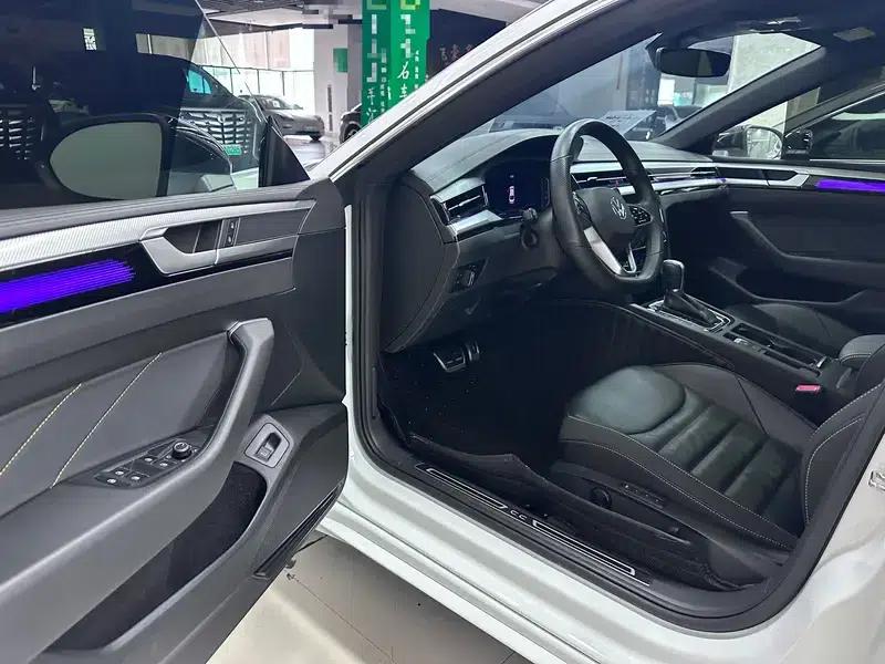 Volkswagen CC 2023 380TSI Brilliant Edition — миниатюра 10
