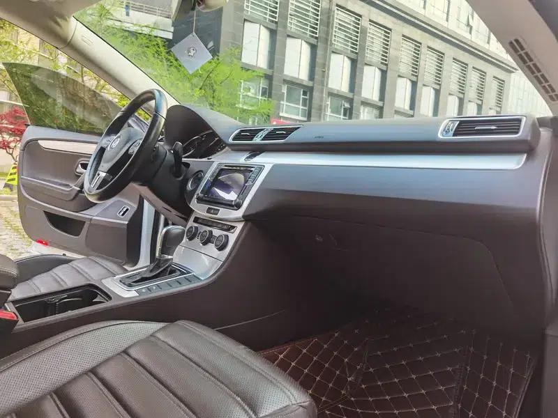 Volkswagen CC 2018 1.8TSI Luxury — миниатюра 9