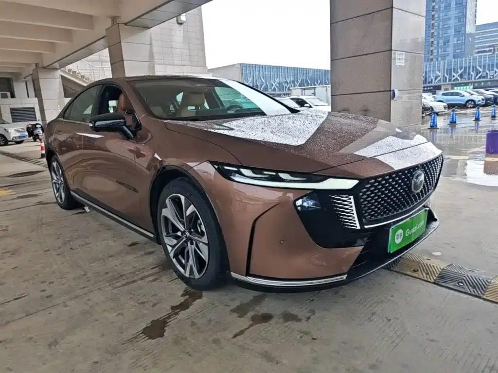 Mazda EZ-6 2024 Extended Range 200 Smart Edition — миниатюра 4