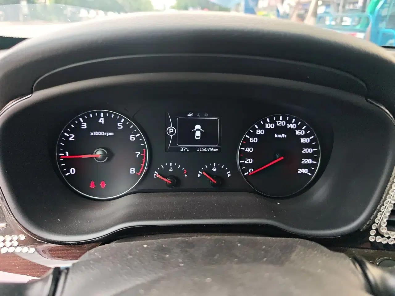 Kia K4 2015 1.8L Automatic GLS Special — миниатюра 11
