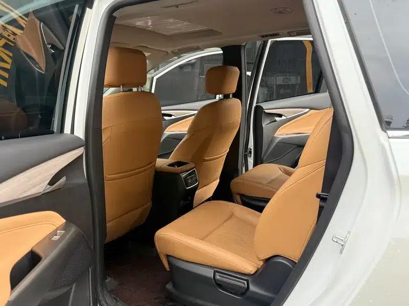 Maxus G50 PHEV 2025 Flagship Edition — миниатюра 10