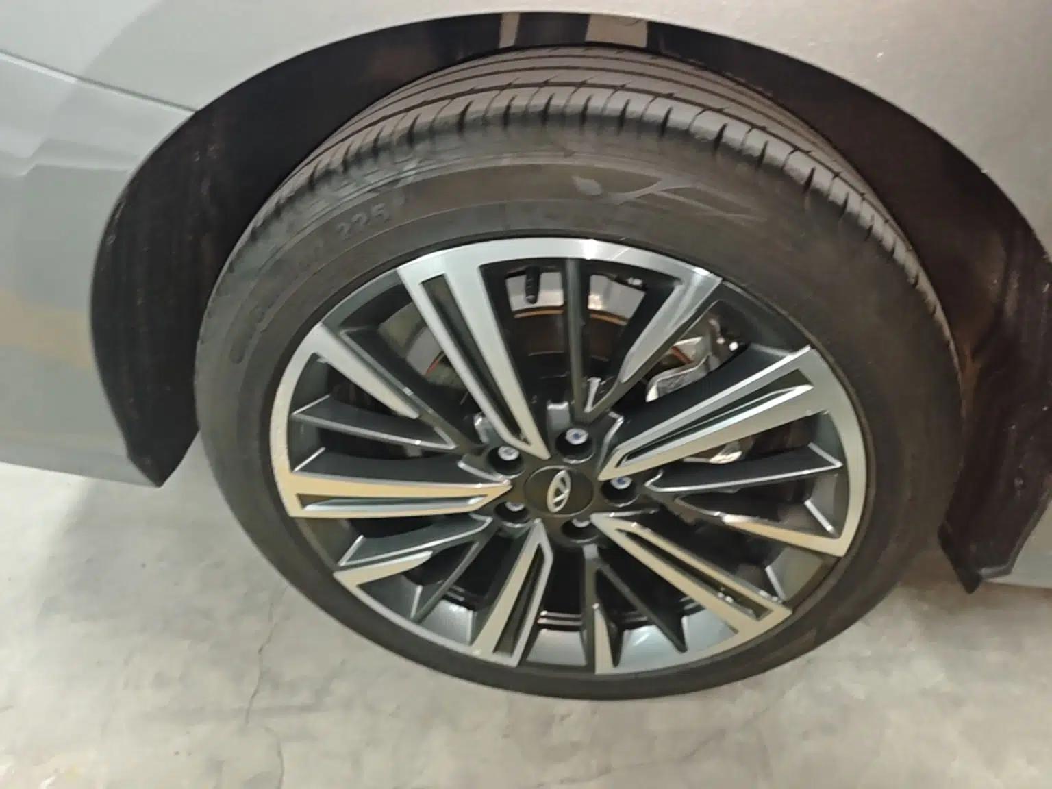 Chery Arrizo 8 2024 1.6T DCT Smart — миниатюра 11