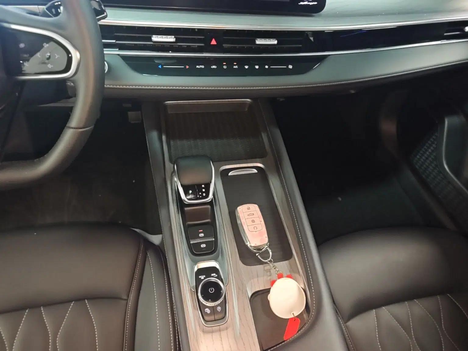 Chery Arrizo 8 2024 1.6T DCT Smart — миниатюра 16