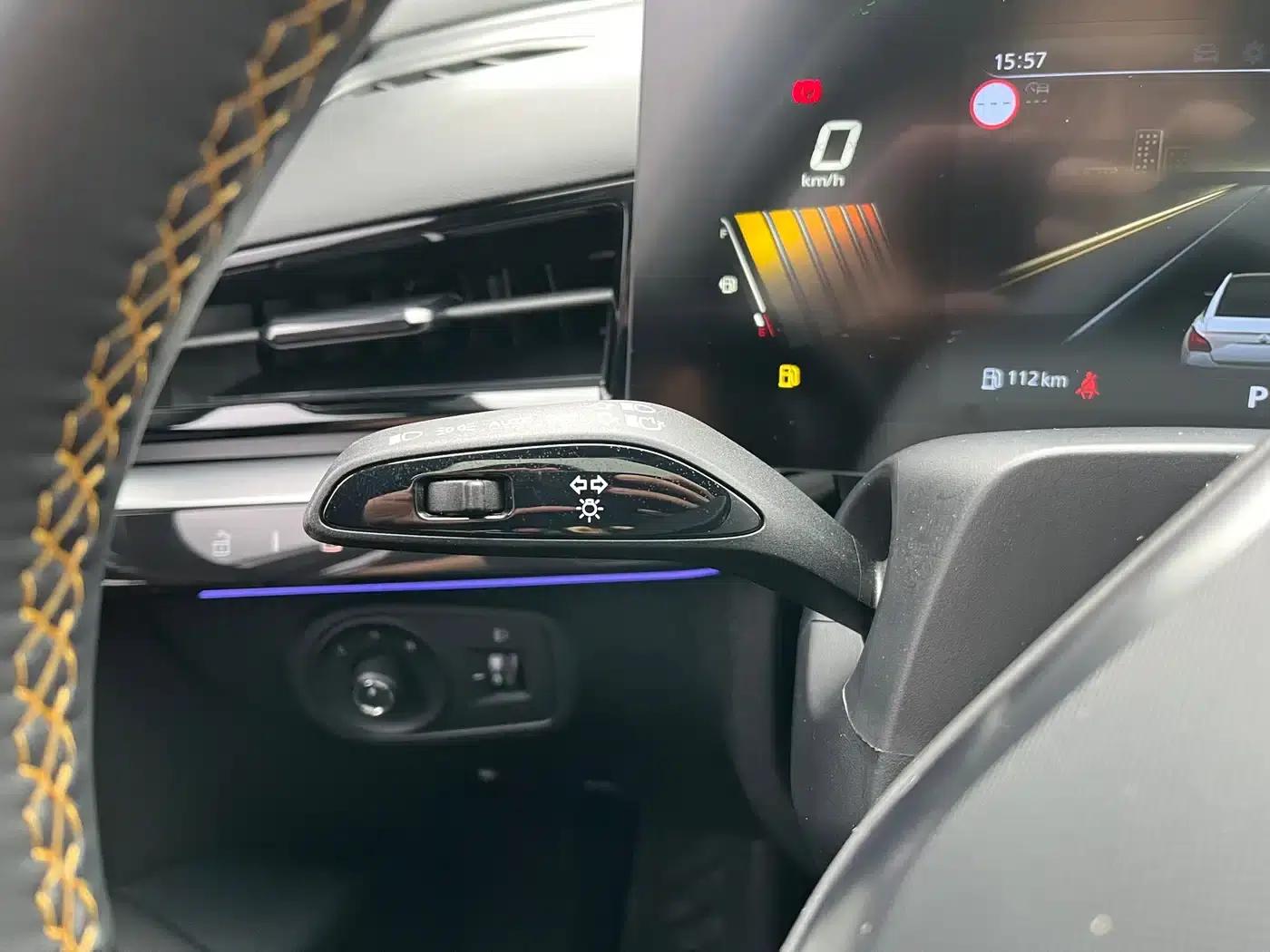 MG5 Scorpio 2022 1.5T Trophy Sport Luxury Edition — миниатюра 18