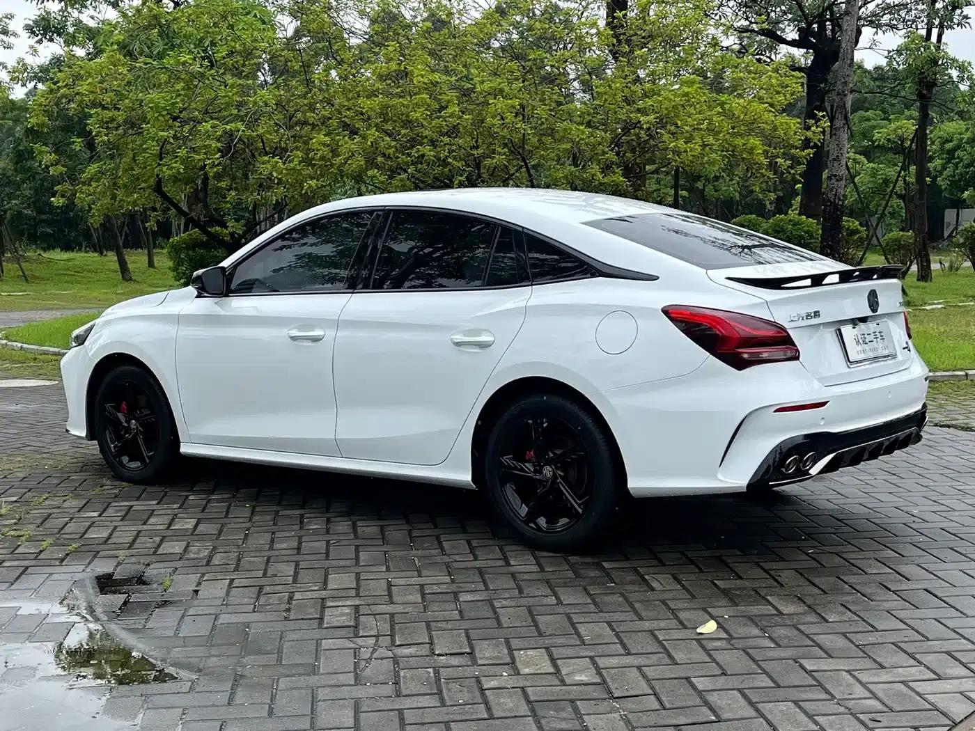 MG5 Scorpio 2022 1.5T Trophy Sport Luxury Edition — миниатюра 4