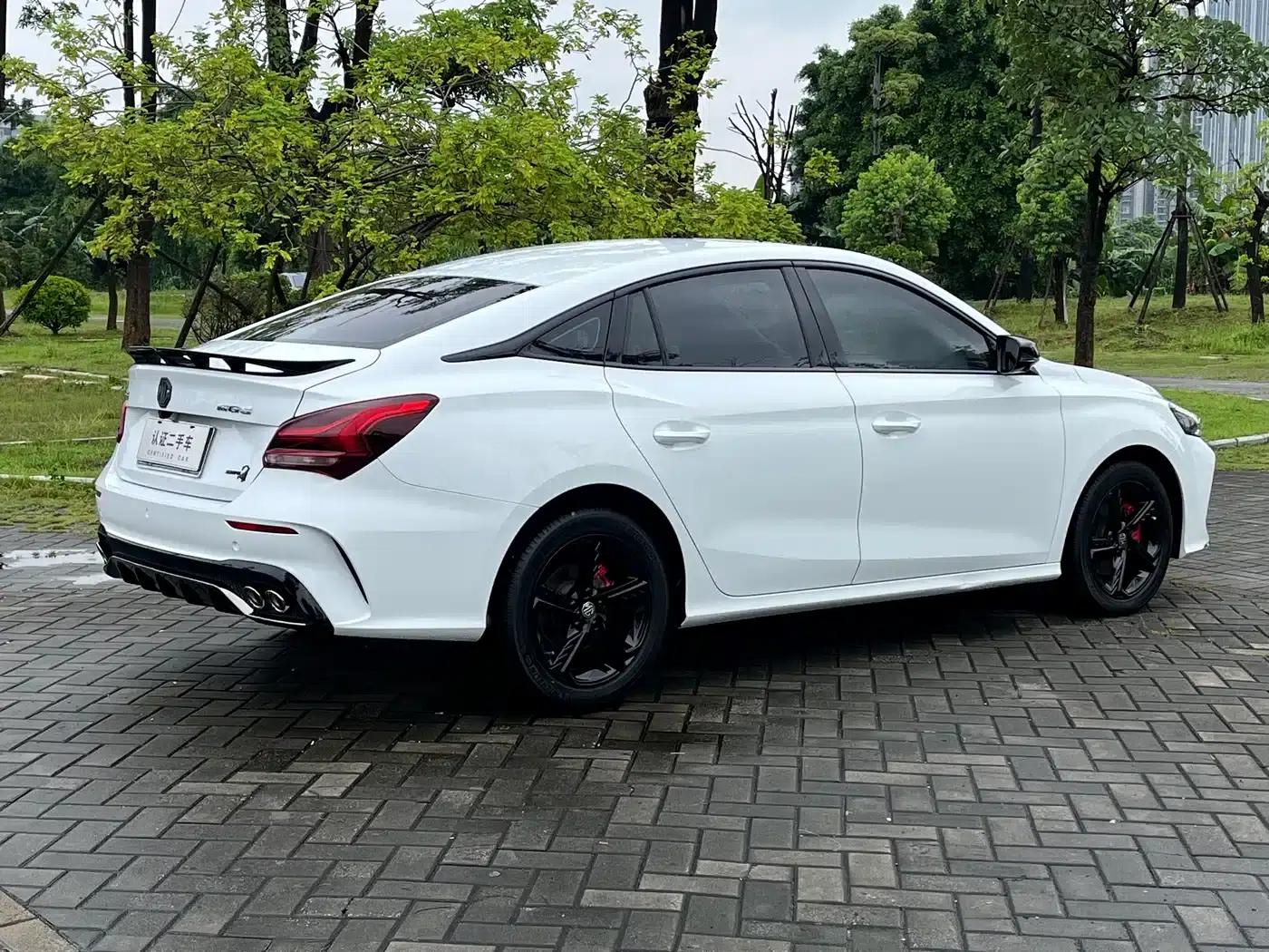 MG5 Scorpio 2022 1.5T Trophy Sport Luxury Edition — миниатюра 6