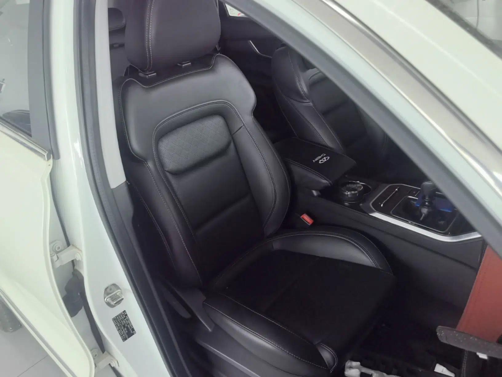 Chery Tiggo 8 2019 1.5 TCI Manual Elite Model — миниатюра 19