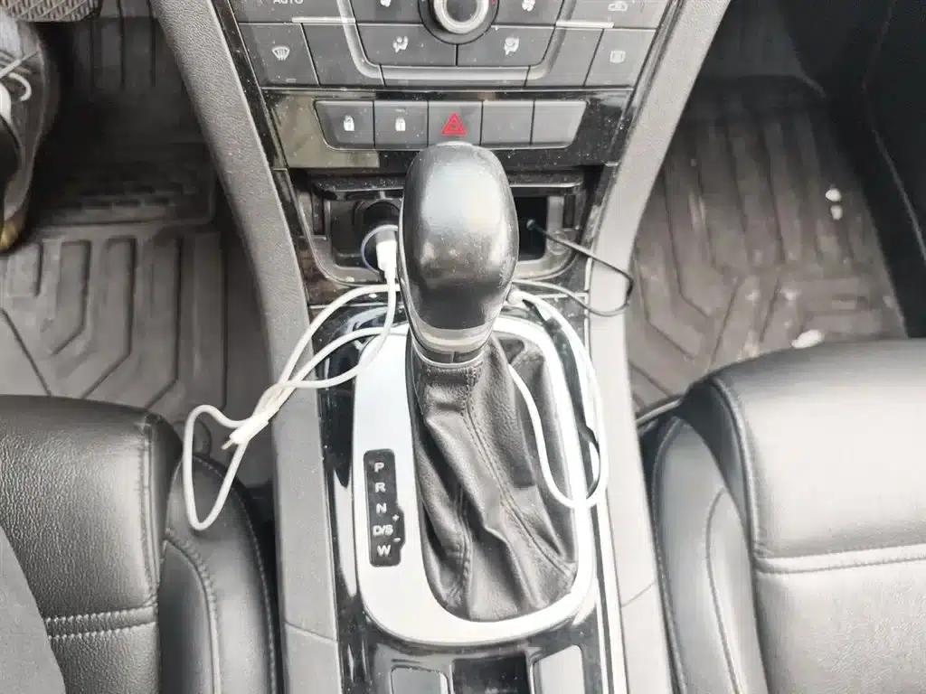 2016 GS 1.5TGI TST Luxury Edition — миниатюра 15