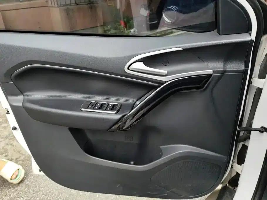 2015 GS 1.5TGI TST Luxury Edition — миниатюра 7