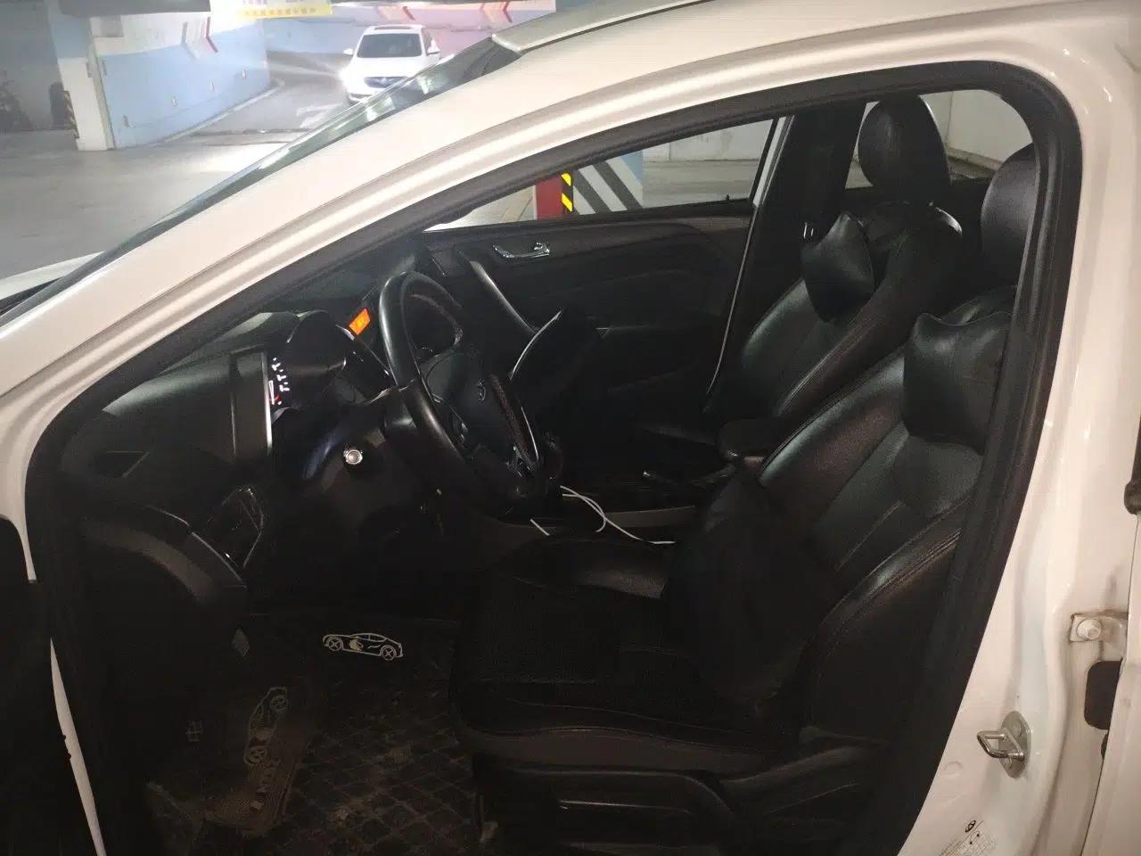 Chery Arrizo 5 2016 1.5L Manual Lingchao Edition — миниатюра 15