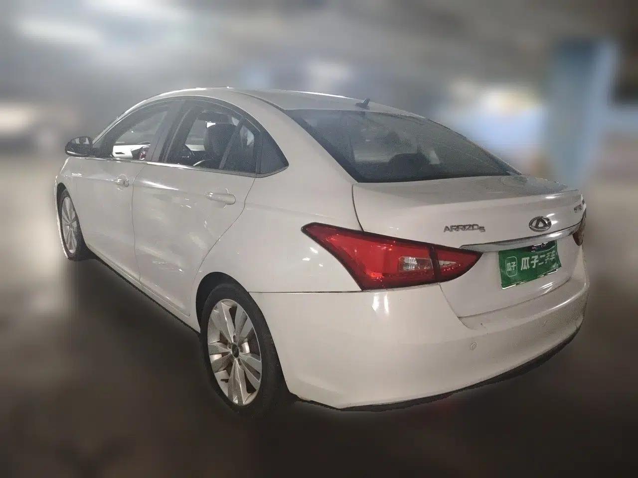 Chery Arrizo 5 2016 1.5L Manual Lingchao Edition — миниатюра 4