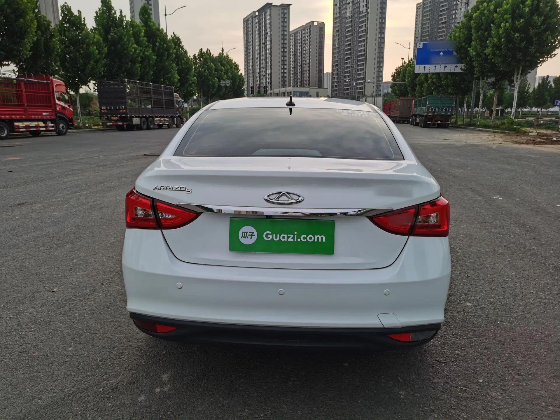 Chery Arrizo 5 2016 1.5L CVT Trendsetting Edition — миниатюра 5