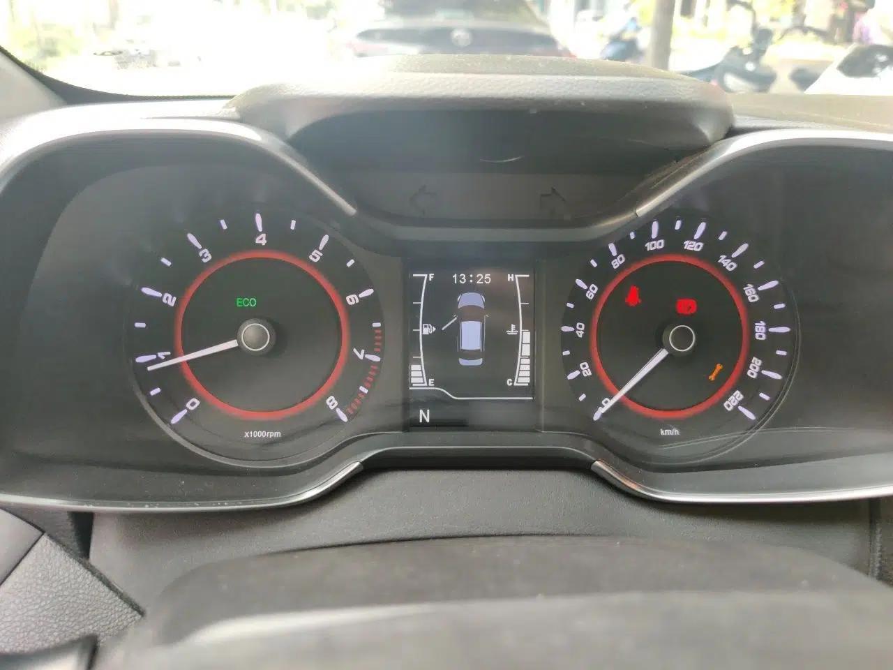 Chery Arrizo 5 2016 1.5L CVT Trendsetting Edition — миниатюра 8