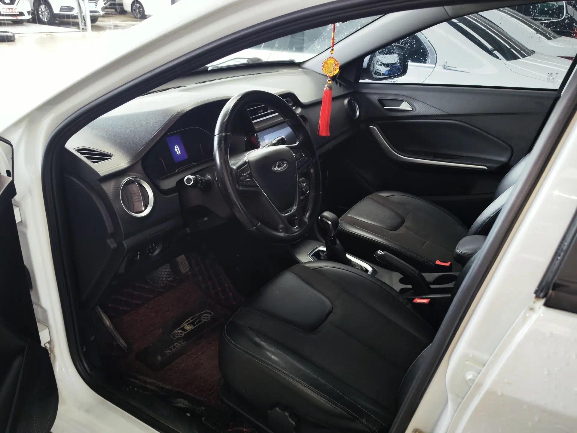 Chery Tiggo 3X 2020 Quality Edition 1.5L CVT Deluxe Version — миниатюра 23