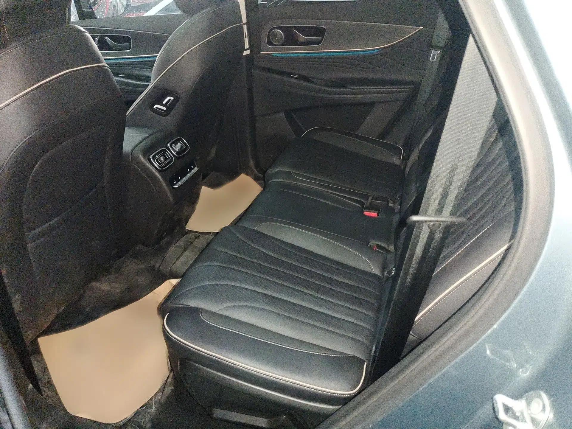 Chery Tiggo 9 2023 2.0T Automatic All-Wheel Drive Ultimate Edition 5 Seats — миниатюра 17