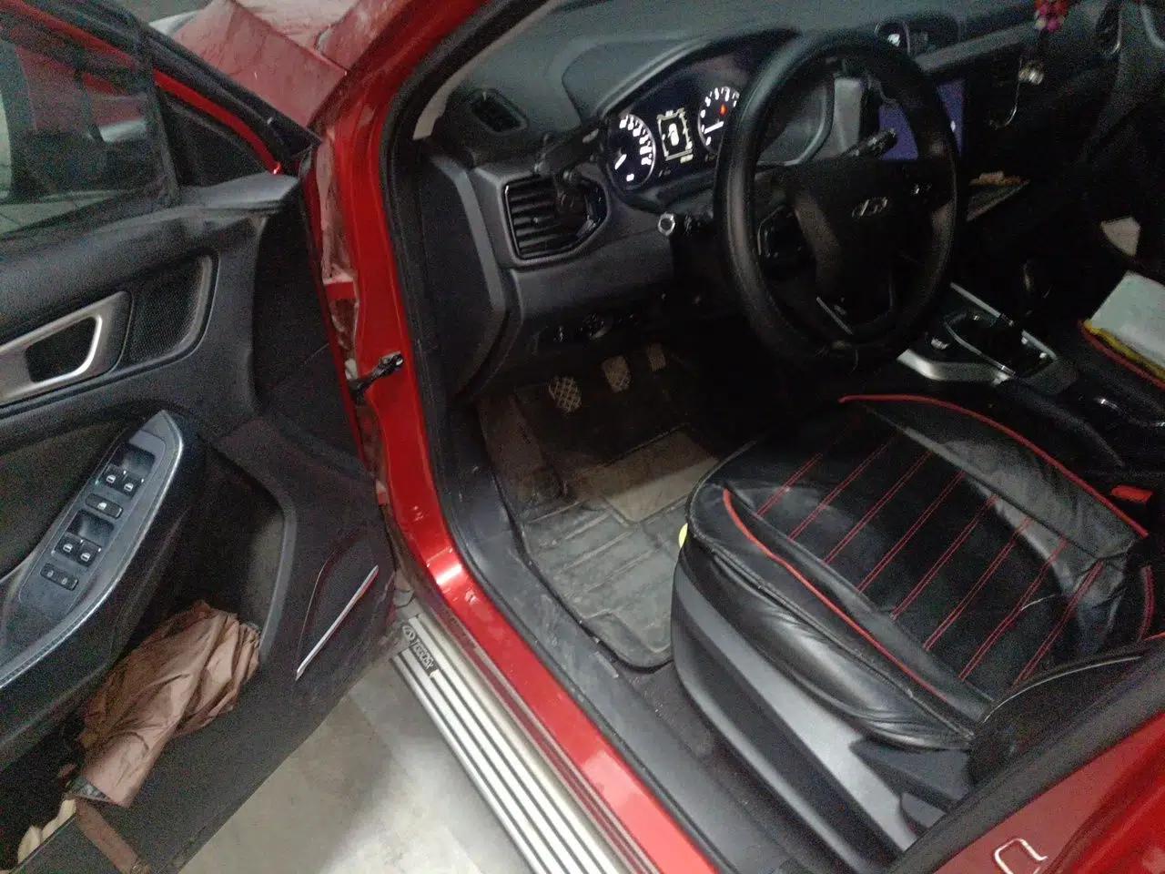 Chery Tiggo 5x 2019 HERO 1.5L Manual Fashion Edition — миниатюра 16