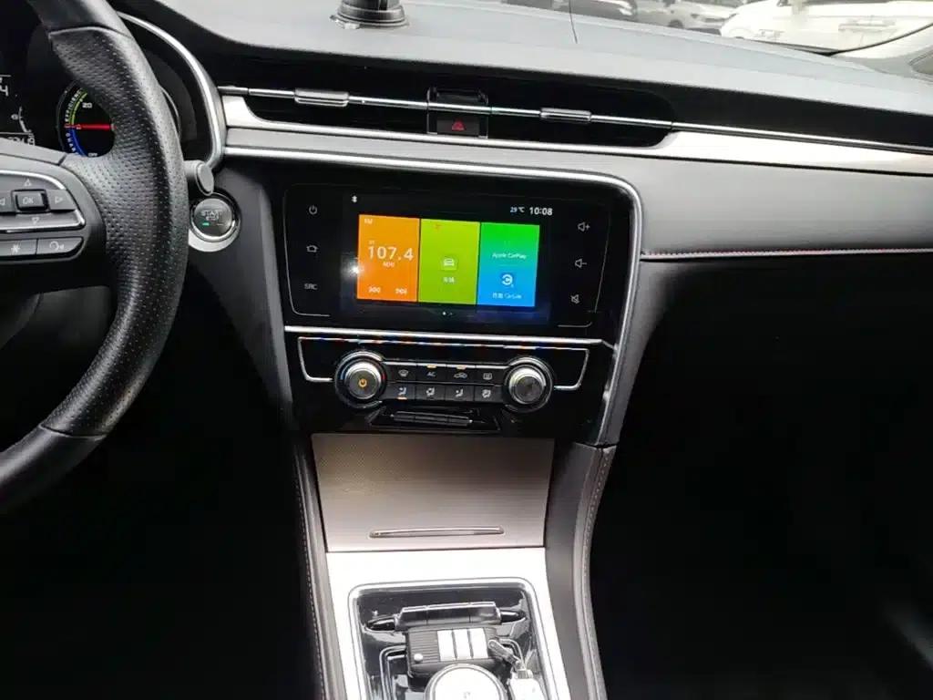MG6 PHEV 2019 50T Plus — миниатюра 13