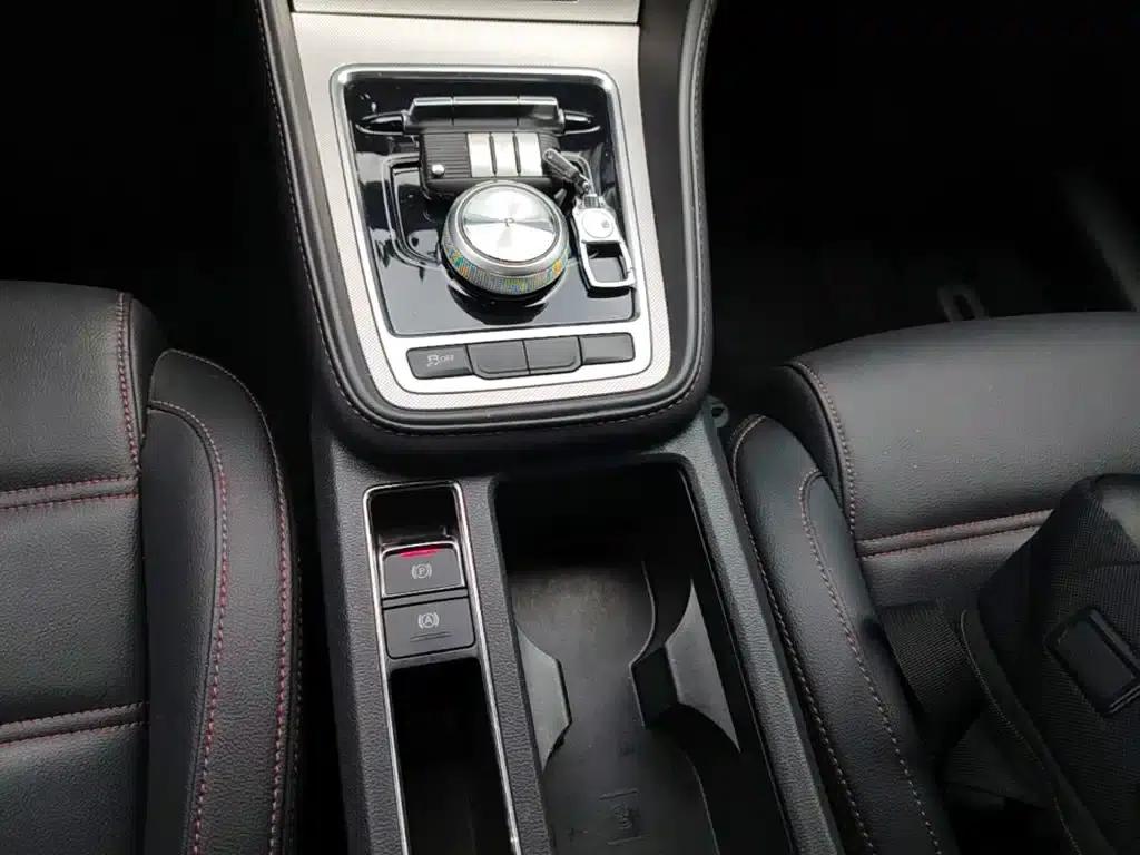 MG6 PHEV 2019 50T Plus — миниатюра 14