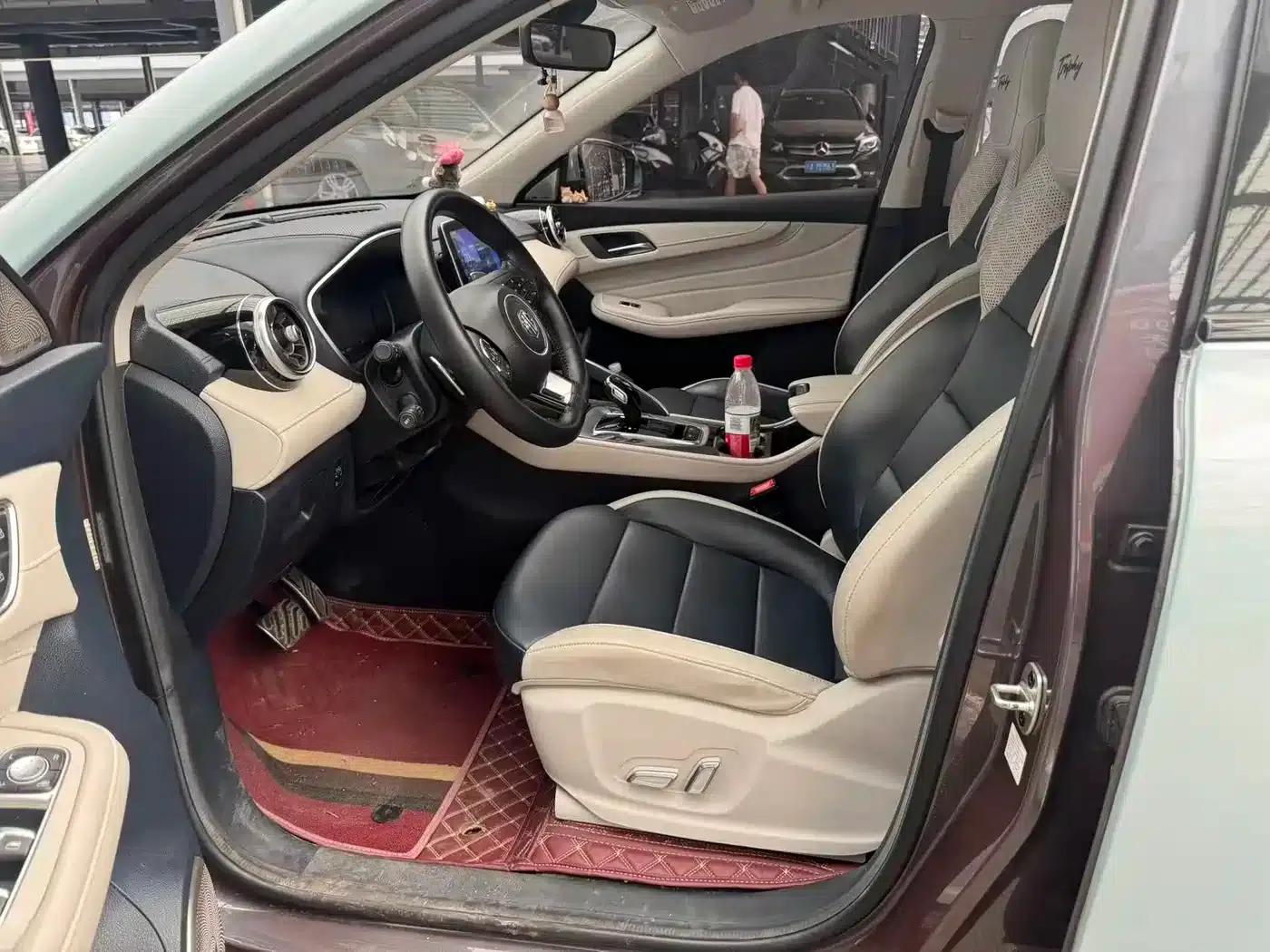 MG Pilot New Energy 2021 Trophy Series 1.5T Hybrid Trophy Flagship Edition — миниатюра 4