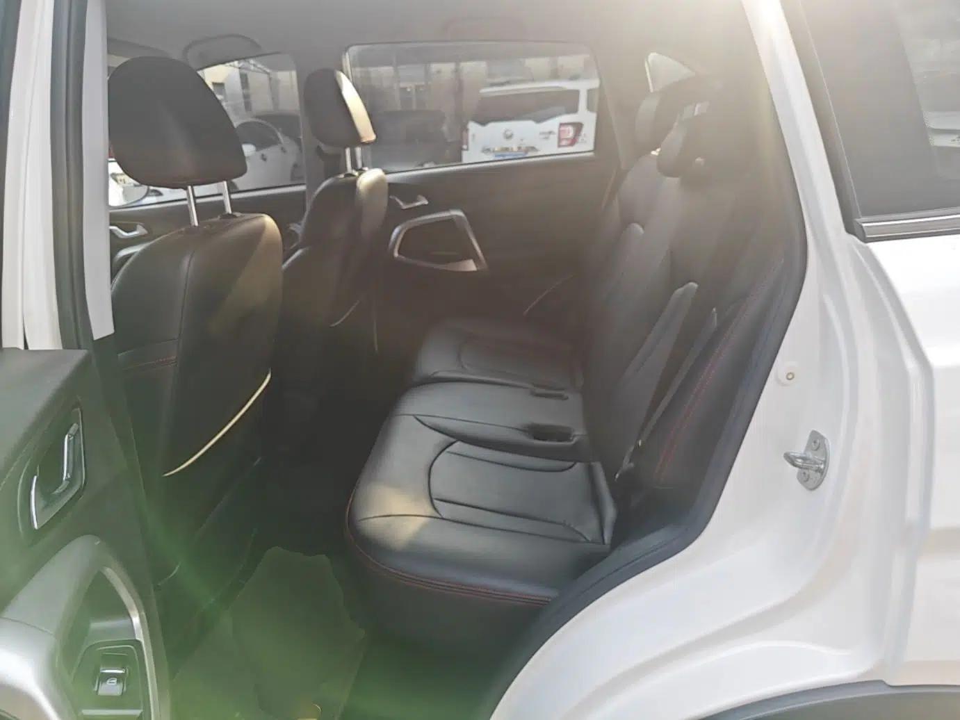 Chery Tiggo 5 2016 2.0L Manual Family Edition — миниатюра 20