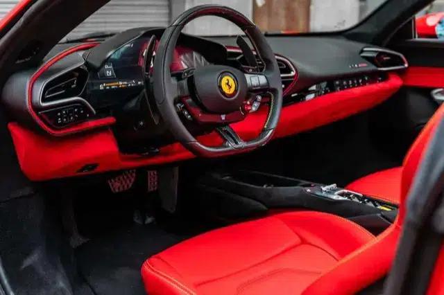 Ferrari 296 2022 3.0T V6 GTS — миниатюра 7