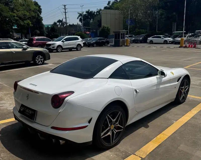California T 2015 3.9T Standard Model — миниатюра 4