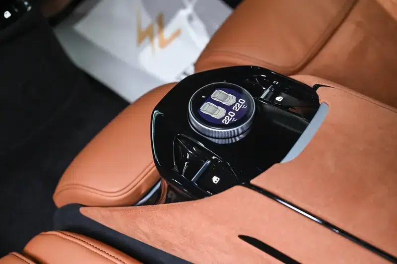 2022 Purosangue 6.5L V12 — миниатюра 16