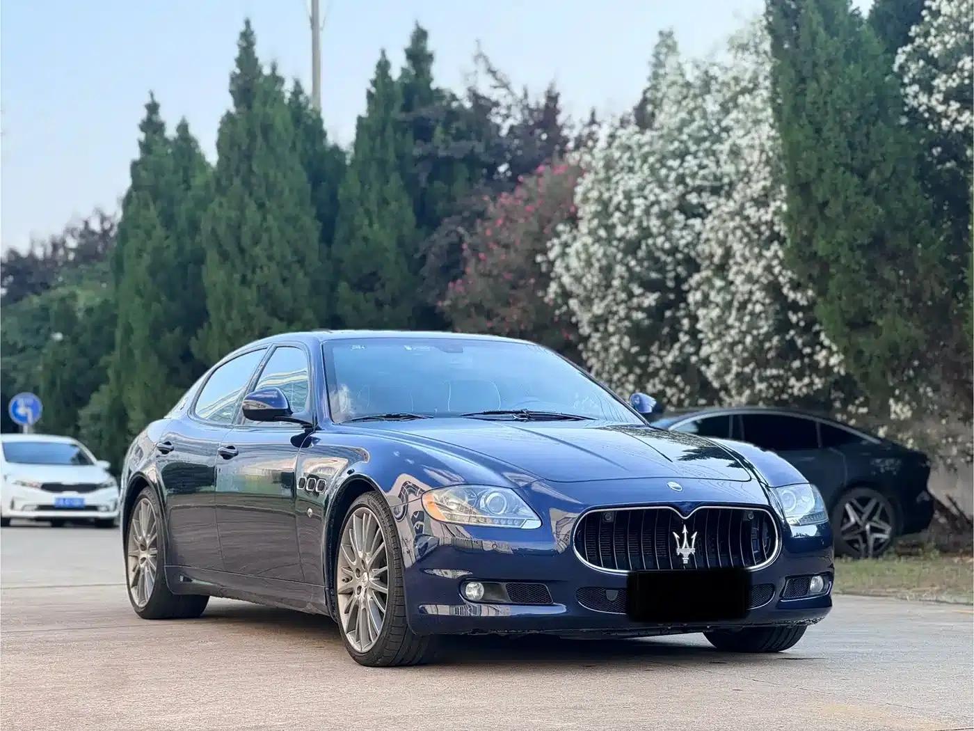 2010 Quattroporte 4.7L Sport Edition — миниатюра 3