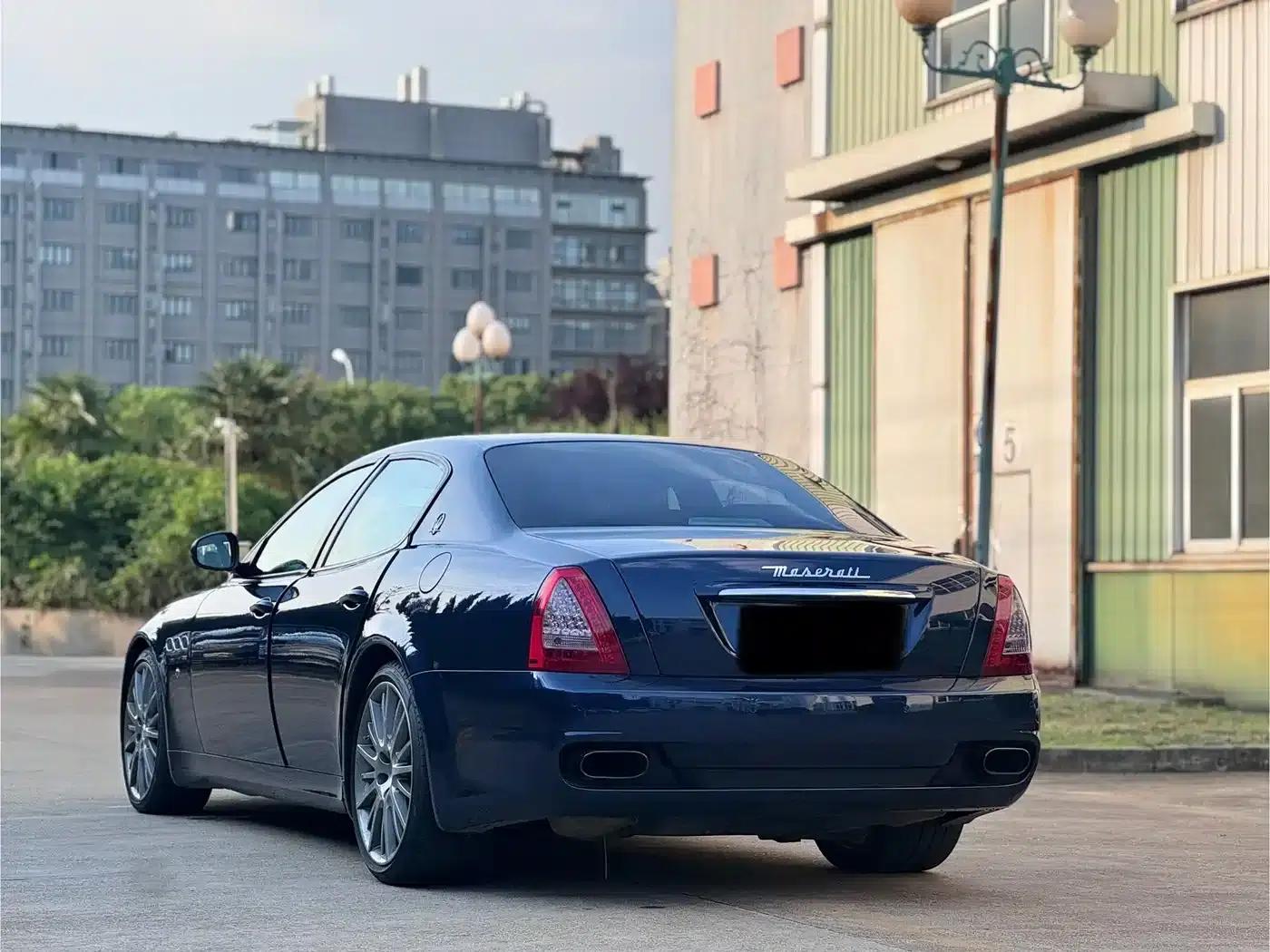 2010 Quattroporte 4.7L Sport Edition — миниатюра 4