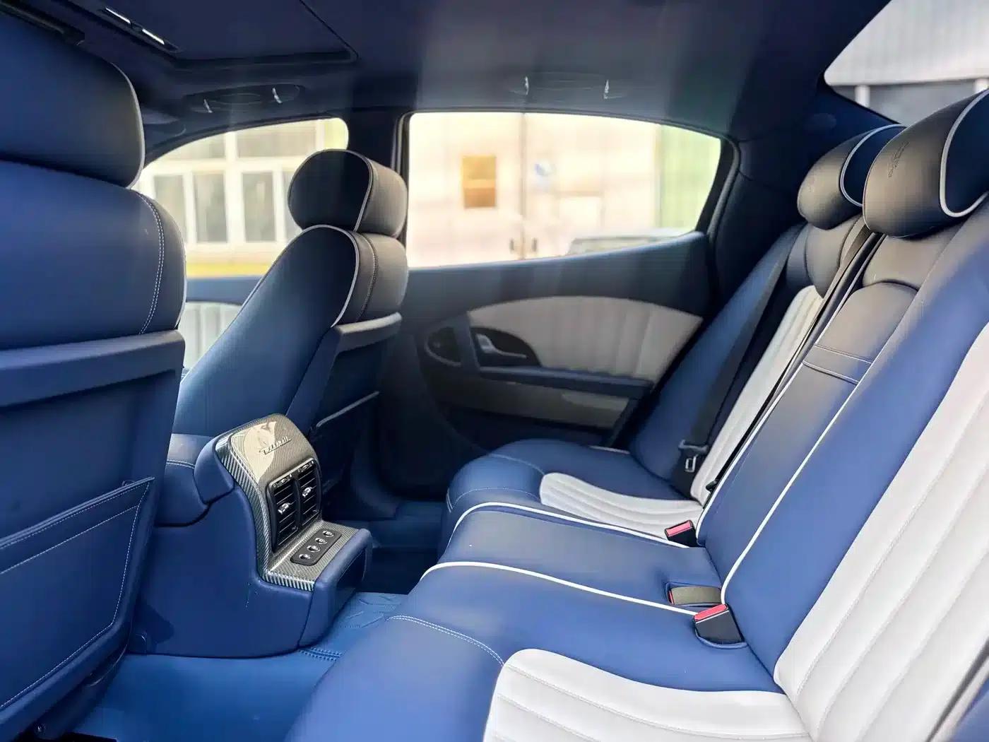 2010 Quattroporte 4.7L Sport Edition — миниатюра 8