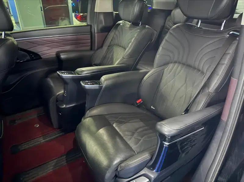 Trumpchi M8 2024 Master Series 2.0TGDI Premium Edition — миниатюра 15