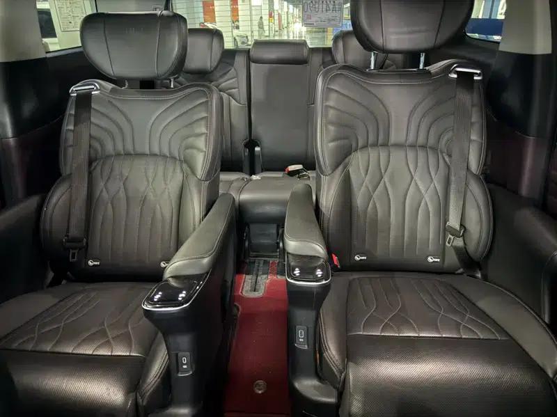 Trumpchi M8 2024 Master Series 2.0TGDI Premium Edition — миниатюра 16