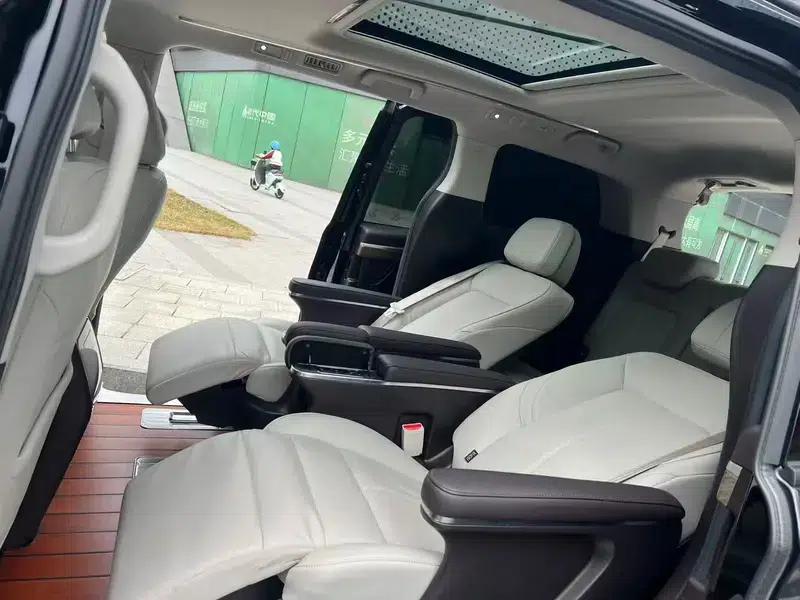 Trumpchi M8 2021 Leading Series 390T Flagship Edition — миниатюра 23