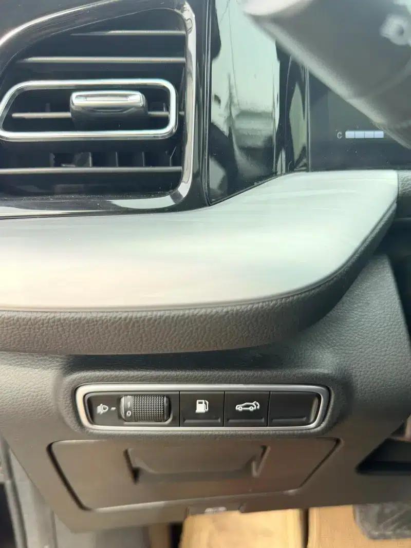 Trumpchi GS8 2022 Navigator Series 2.0TGDI 2WD Premium 7-Seater — миниатюра 11