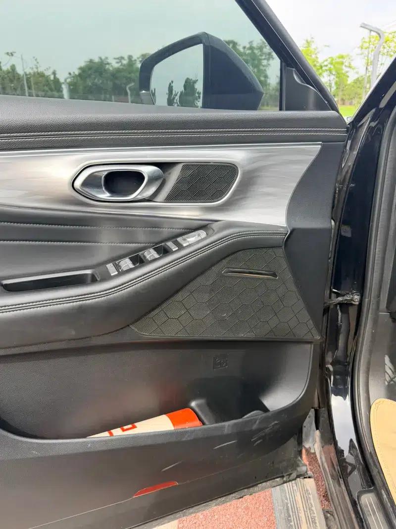 Trumpchi GS8 2022 Navigator Series 2.0TGDI 2WD Premium 7-Seater — миниатюра 9