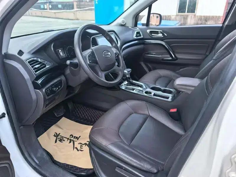 Trumpchi GS4 2016 235T G-DCT Elite Edition — миниатюра 8