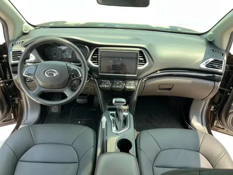 Trumpchi GS4 2015 200T G-DCT Elite Edition — миниатюра 12