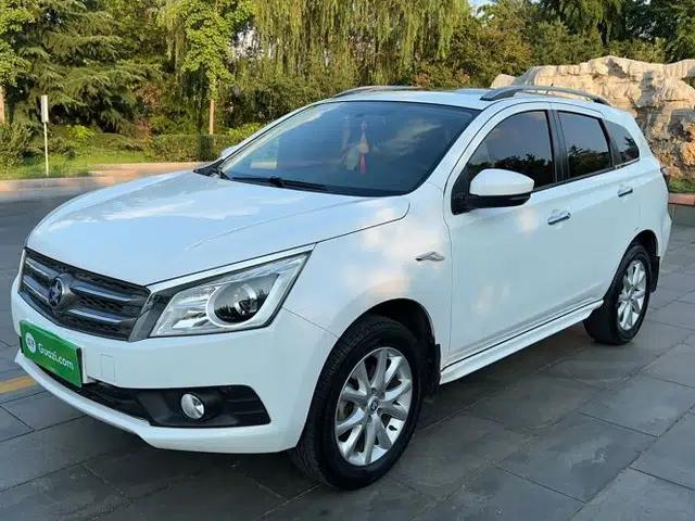 Venucia T70 2015 2.0L CVT Smart Edition