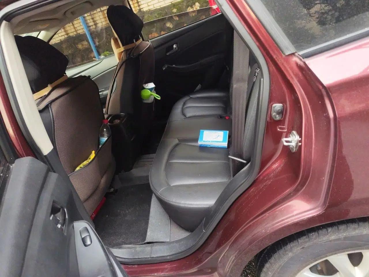 Venucia T70 2015 2.0L CVT Smart Edition — миниатюра 17