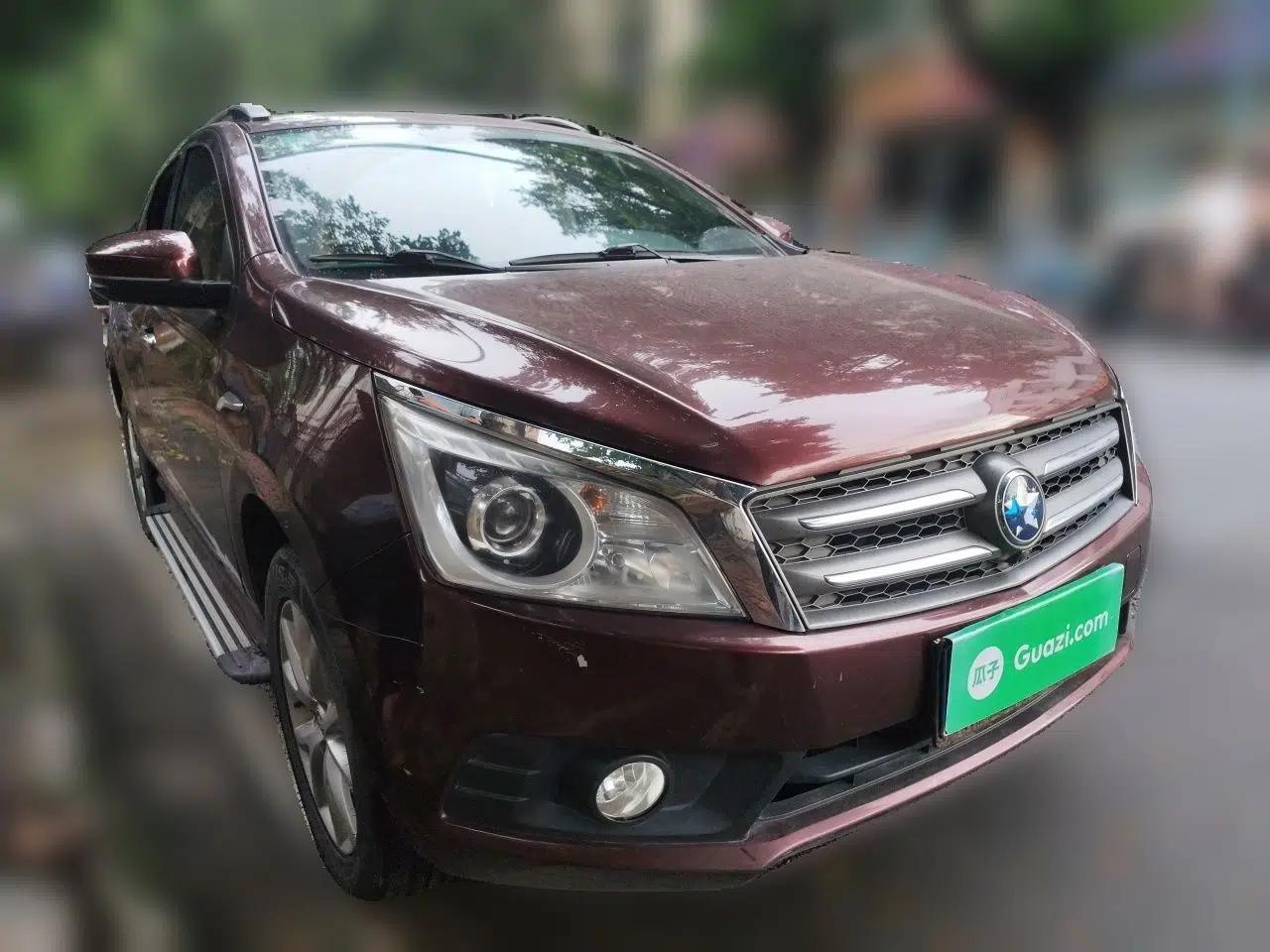 Venucia T70 2015 2.0L CVT Smart Edition — миниатюра 3