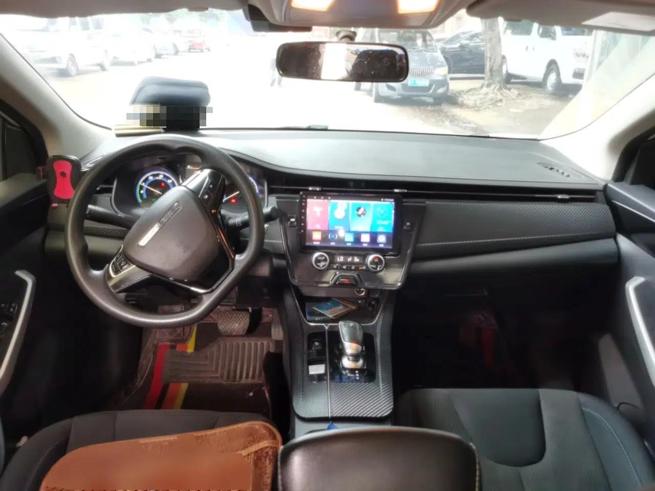 Venucia D60EV 2023 PLUS Comfort Edition CI Model — миниатюра 9